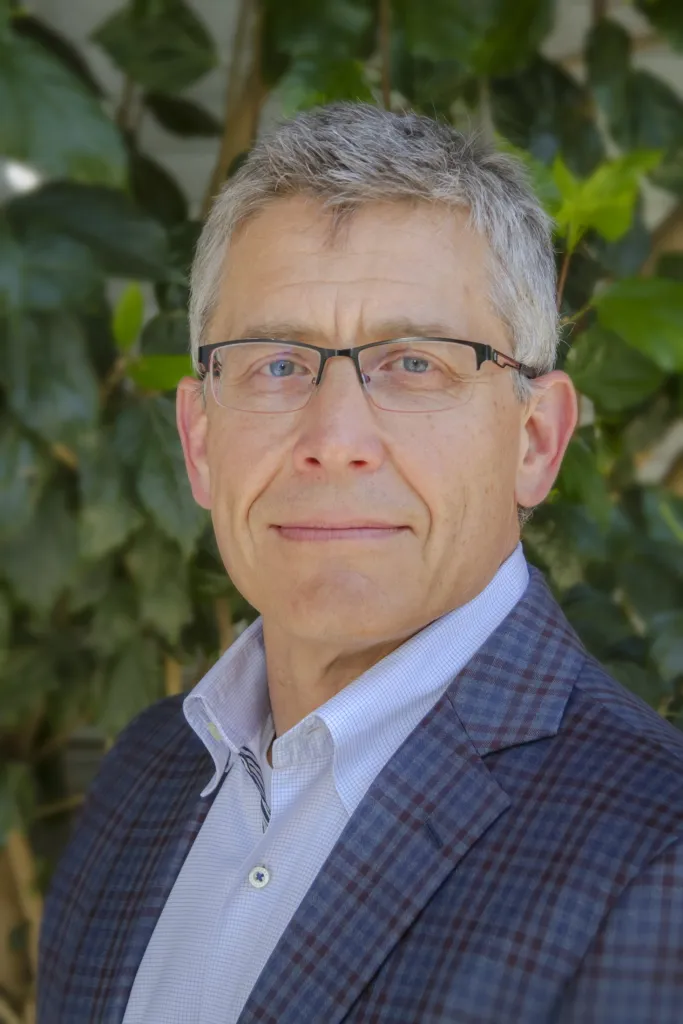Dr. Curtis Jansen